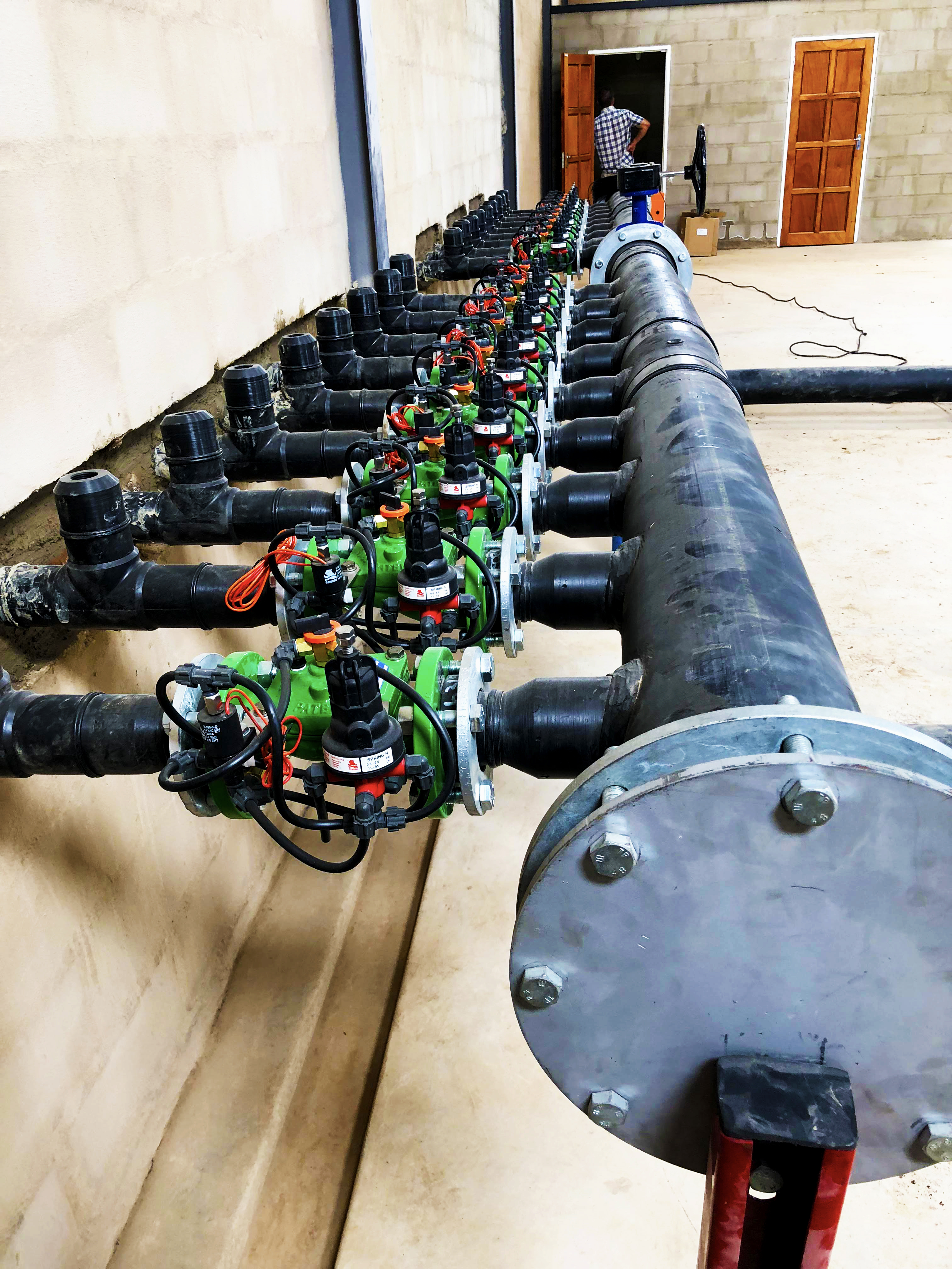 Commercial water piping system